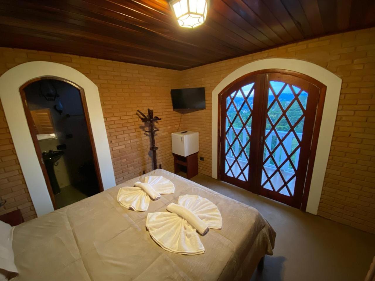 Refugio Mana Hotel Campos do Jordao Bagian luar foto