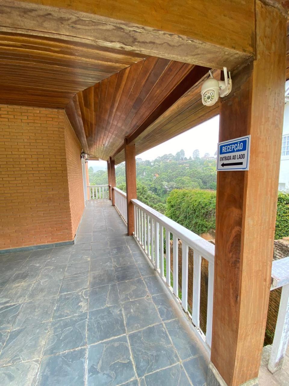 Refugio Mana Hotel Campos do Jordao Bagian luar foto