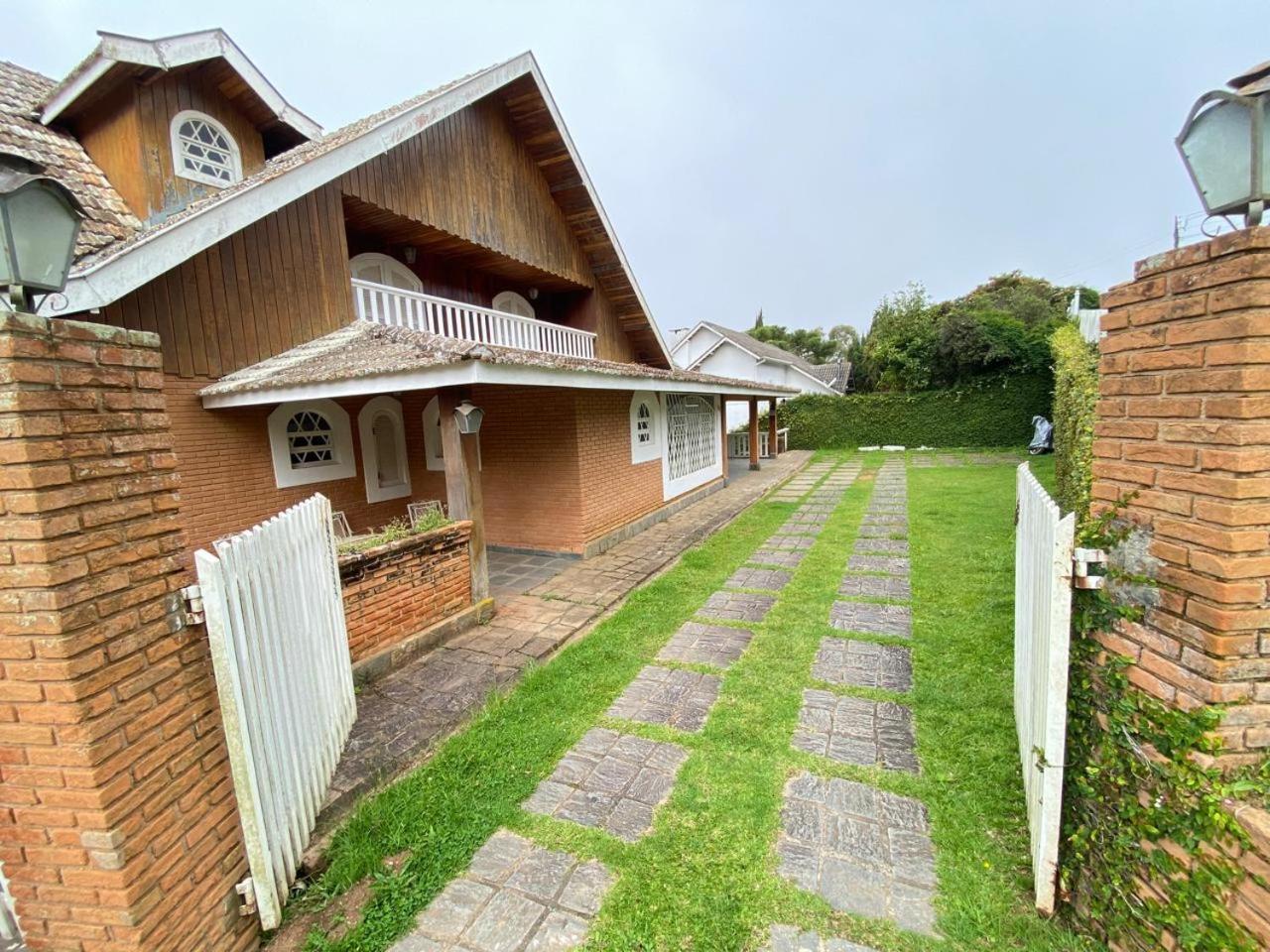Refugio Mana Hotel Campos do Jordao Bagian luar foto